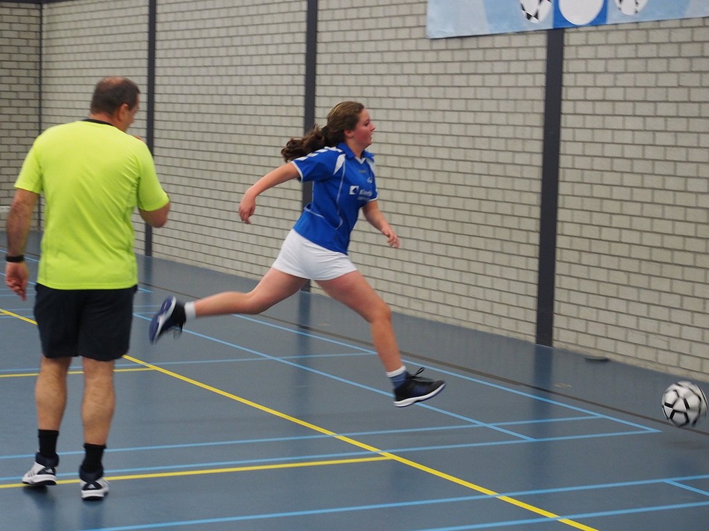 Korfbal B2_9 januari-014.jpg